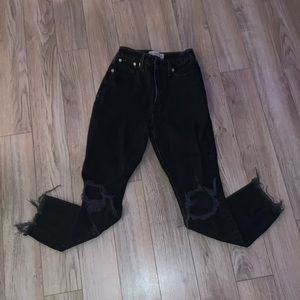like new!! Abercrombie and fitch ripped jeans